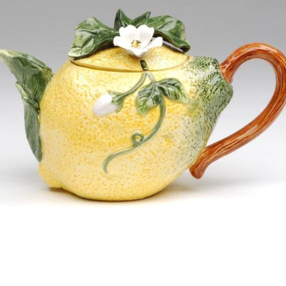 Lemon-Shaped Ceramic Teapot with Floral Lid